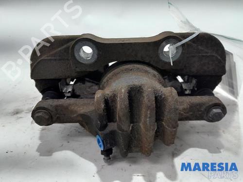 Used Right front brake caliper PEUGEOT 3008 I MPV (0U_) 1.6 VTi (120 hp) 31526071