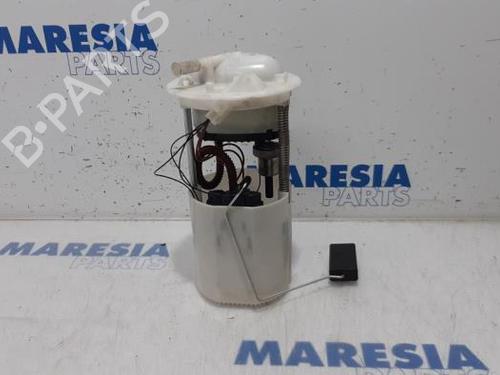 Used Fuel pump FIAT 500 (312_) 1.2 (312AXA1A) (69 hp) 31393879