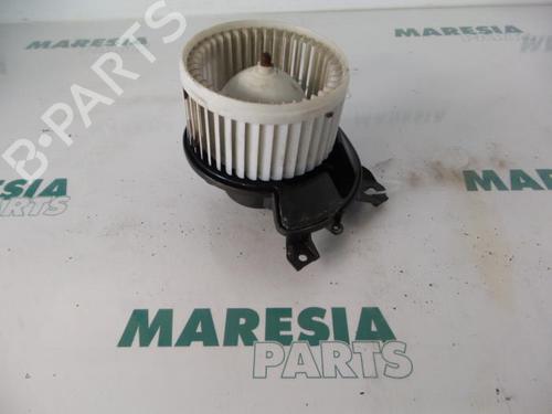 Used Heater blower motor FIAT DOBLO Cargo (263_) 1.6 D Multijet (263WXD1B, 263WXR1B, 263WXX1B, 263ZXD1B,... (105 hp) 31467608