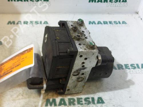 Used ABS pump LANCIA PHEDRA (179_) 2.2 JTD (179AXC1A) (128 hp) 31526529