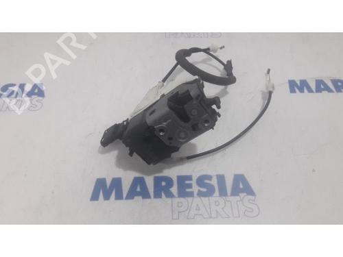 electronic-module-peugeot-3008-i-mpv-0u_-2009-2010-2011-2012-2013-2014-2015-2016-2017-31383270 main image