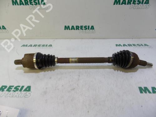 Used Right front driveshaft RENAULT SCÉNIC II (JM0/1_) 2.0 (JM05, JM0U, JM1N, JM1U, JM2V) (135 hp) 31385069