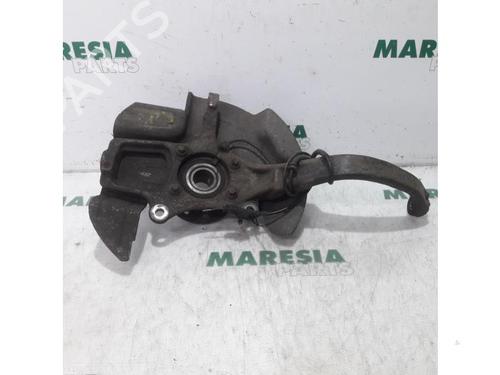 Used Left front steering knuckle ALFA ROMEO 159 Sportwagon (939_) 1.8 MPI (939BXL1A) (140 hp) 31444535