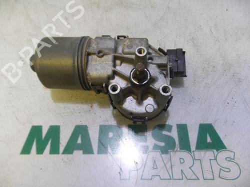 Used Front wiper motor PEUGEOT 206 CC (2D) 1.6 HDi 110 (109 hp) 31515761