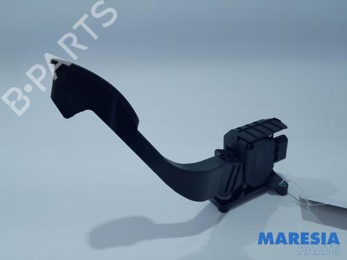 Used Electronic module FIAT 500 (312_) 1.2 (312AXA1A) (69 hp) 31483602