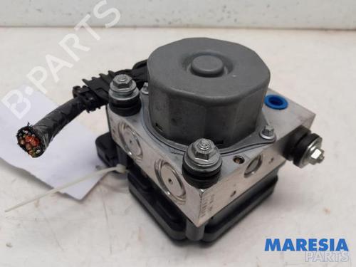 Used ABS pump RENAULT CLIO IV (BH_) 1.2 TCe 120 (BHM0) (120 hp) 31429238