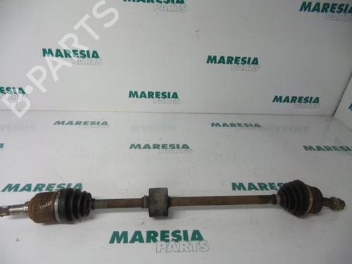 Used Right front driveshaft FIAT PUNTO (188_) 1.2 16V 80 (188.233, .235, .253, .255, .333, .353, .639,... (80 hp) 31517291