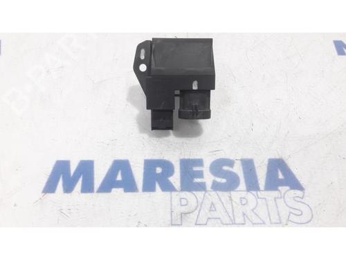 electronic-sensor-peugeot-508-sw-i-8e_-2010-2011-2012-2013-2014-2015-2016-2017-2018-31535314 main image