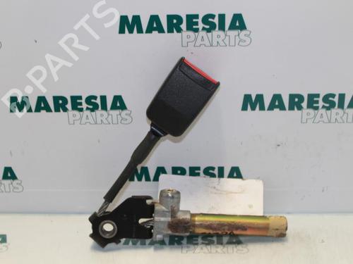 other-renault-laguna-i-b56_-556_-1993-1994-1995-1996-1997-1998-1999-2000-2001-2002-31468282 main image