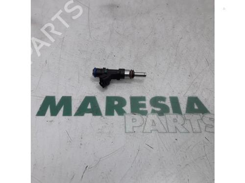 injector-renault-clio-iv-bh_-2012-2013-2014-2015-2016-2017-2018-2019-2020-2021-31492695 main image