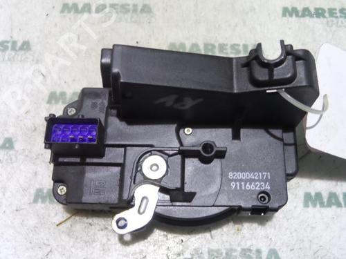 Used Electronic module Electronic module RENAULT TRAFIC II Van (FL) 1.9 dCi 100 (FL0C, FL0K, FL0B) (101 hp) 31405046 31405046