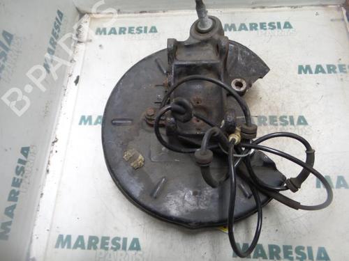 Right rear steering knuckle ALFA ROMEO 156 (932_) 1.6 16V T.SPARK (932.A4, 932.A4100) | BP31500181M28