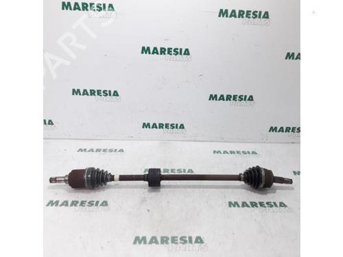 Used Right front driveshaft FIAT STILO (192_) 1.6 16V (192_XB1A) (103 hp) 31499961