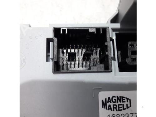 Control unit FIAT STILO Multi Wagon (192_) 1.6 16V | BP31426438M11