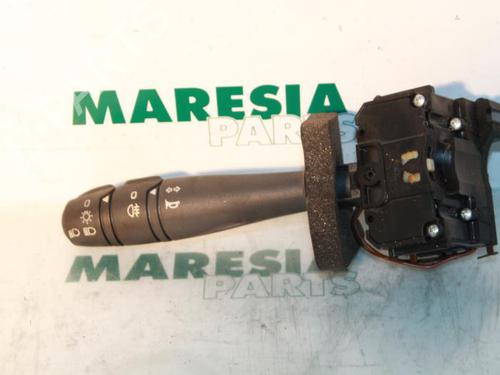 Used Steering column stalk RENAULT LAGUNA I (B56_, 556_) 1.8 (94 hp) 31498013