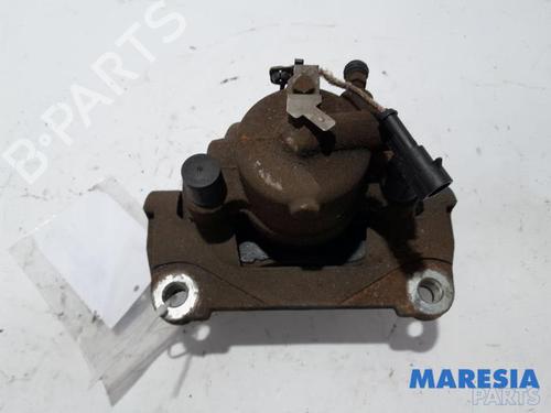 Used Right front brake caliper ALFA ROMEO GIULIETTA (940_) 1.4 TB (940FXB1A, 940FXB11) (170 hp) 31494370