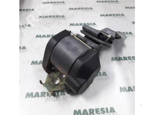 Used Rear center seatbelt RENAULT CLIO II (BB_, CB_) 1.4 16V (B/CB0L) (95 hp) 31436362