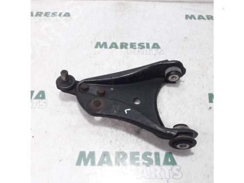 Used Left front suspension arm RENAULT TWINGO II (CN0_) 1.2 (CN0D) (58 hp) 31485181