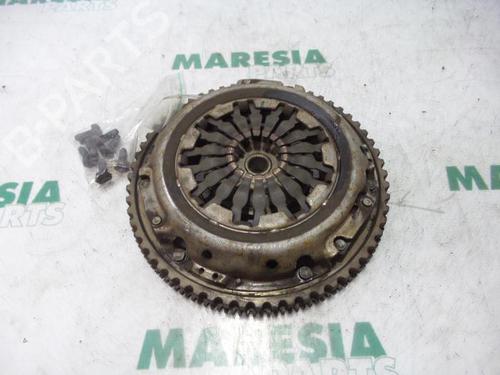Used Flywheel Flywheel RENAULT CLIO III (BR0/1, CR0/1) 1.4 16V (98 hp) 31468129 31468129