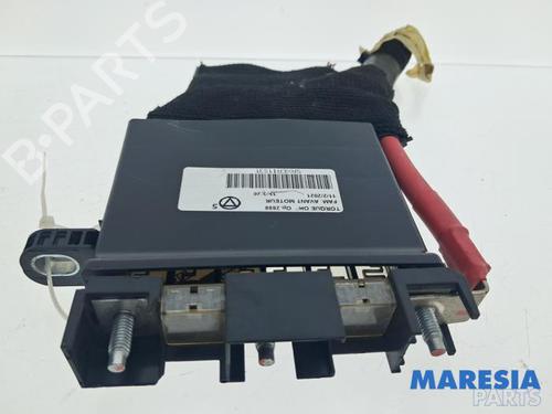 Used Fuse box Fuse box RENAULT TALISMAN Grandtour (KP_) 1.3 TCe 160 (KPNC) (158 hp) 39933029 39933029