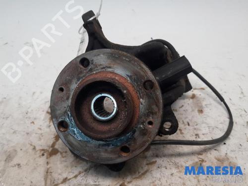 Used Right front steering knuckle PEUGEOT 2008 I (CU_) 1.2 VTi (82 hp) 31440131