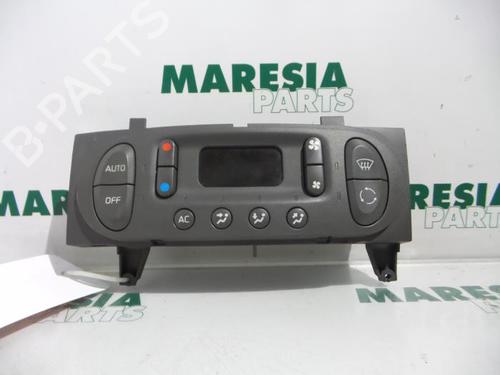 Used Climate control RENAULT SCÉNIC I MPV (JA0/1_, FA0_) 1.6 BiFuel (JA04) (107 hp) 31536044