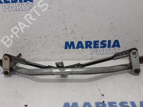 Used Front wipers mechanism OPEL VIVARO B Van (X82) 1.6 CDTI (05) (120 hp) 31444723