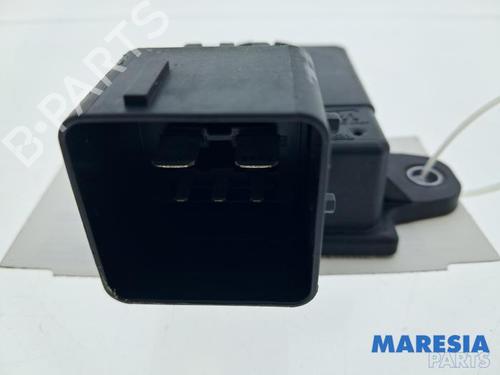 Used Electronic sensor Electronic sensor CITROËN C3 III (SX) 1.2 THP 110 (SXHNPS, SXHNZT, SXHNZ6) (110 hp) 34006977 34006977