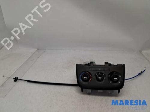 Used Climate control FIAT PUNTO (199_) 0.9 Twinair Turbo (86 hp) 31423708
