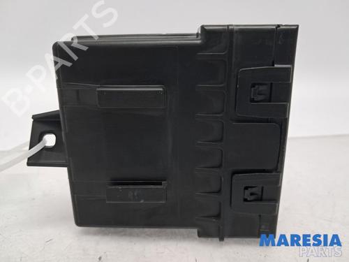 Used Electronic module RENAULT ZOE Hatchback Van (BFM_) Electric (BFME) (92 hp) 31529435