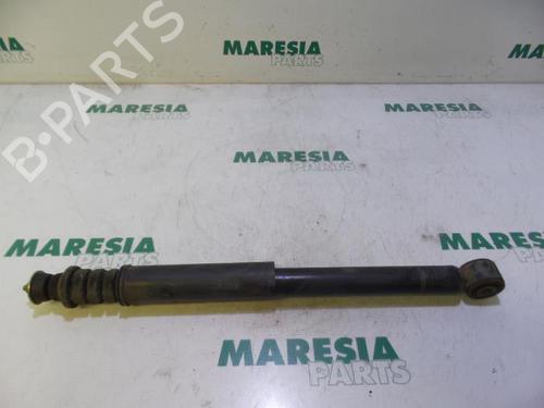 Højre bagtil støddæmper RENAULT TWINGO II (CN0_) 1.2 16V (CN04, CN0B) (75 hp) 31516823