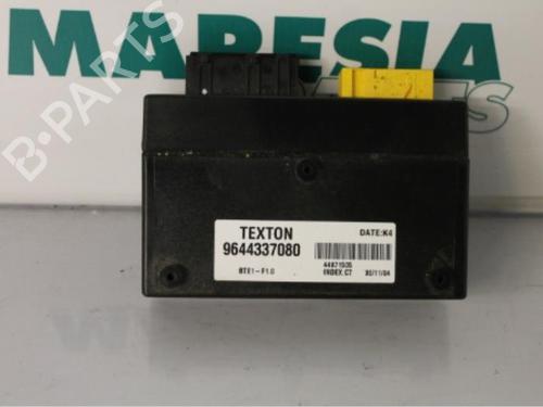 Used Control unit PEUGEOT 206 CC (2D) 1.6 16V (2DNFUF, 2DNFUR) (109 hp) 31489404