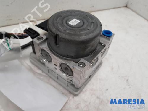Used ABS pump PEUGEOT 208 I (CA_, CC_) 1.4 VTi (95 hp) 31483699