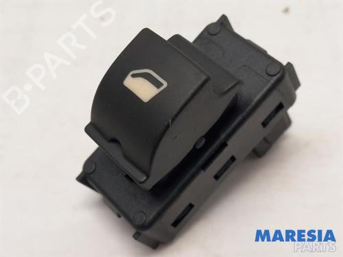 Used Switch PEUGEOT 3008 I MPV (0U_) 1.6 THP (156 hp) 31458461