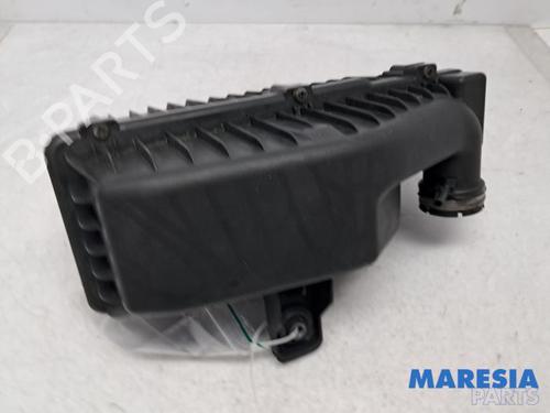 Used Air filter box CITROËN C3 II (SC_) 1.2 VTi 82 (82 hp) 31519833