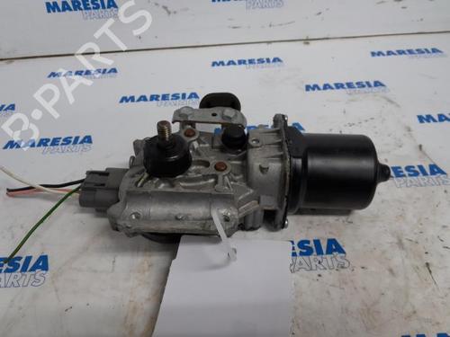 Used Front wiper motor RENAULT CAPTUR I (J5_, H5_) 1.3 TCe 150 (J5NK, J5JS) (150 hp) 31448456