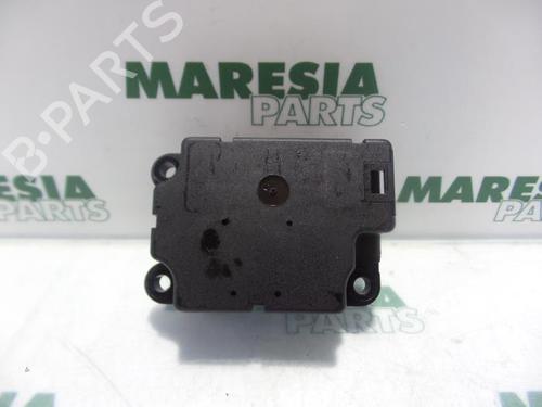 other-renault-megane-ii-estate-km01_-2003-2004-2005-2006-2007-2008-2009-2010-2011-2012-31471752 main image