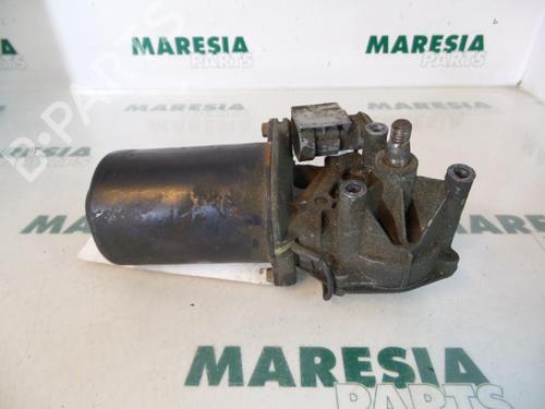 Used Front wiper motor RENAULT ESPACE II (J/S63_) 2.8 V6 (J638, J63J) (150 hp) 31415233