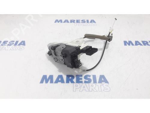 electronic-module-peugeot-3008-i-mpv-0u_-2009-2010-2011-2012-2013-2014-2015-2016-2017-31401629 main image