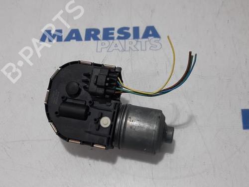 Used Front wiper motor PEUGEOT 3008 I MPV (0U_) 1.6 THP (150 hp) 31487424