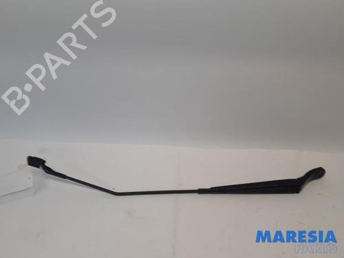 Vindspejlsviskerarm PEUGEOT 208 I (CA_, CC_) 1.2 VTI 82 (82 hp) 31496785