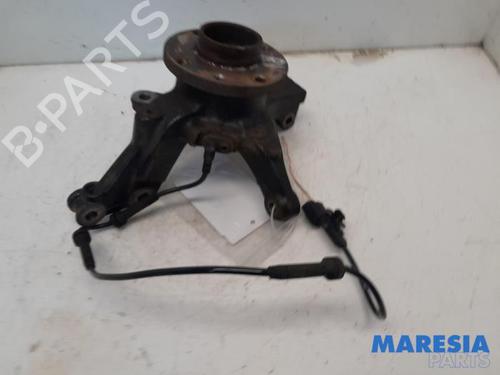 Used Right front steering knuckle RENAULT ZOE (BFM_) ZOE (92 hp) 31530659