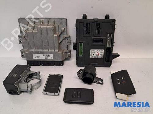 Used Engine control unit (ECU) RENAULT MEGANE IV Hatchback (B9A/M/N_) 1.2 TCe 130 (B9MR) (130 hp) 31451073