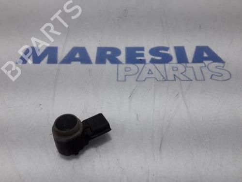 Used Electronic sensor RENAULT MASTER III Van (FV) 2.3 dCi 150 FWD (FV0F, FV03, FV09) (150 hp) 31537381