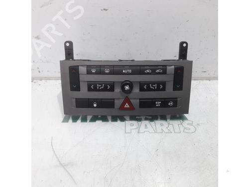 Used Climate control PEUGEOT 407 SW (6E_, 6D_) 2.2 16V (163 hp) 31465368