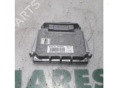 Used Xenon ballast RENAULT SCÉNIC III (JZ0/1_) 2.0 16V (JZ0G, JZ0P, JZ1E, JZ1P) (140 hp) 31524222