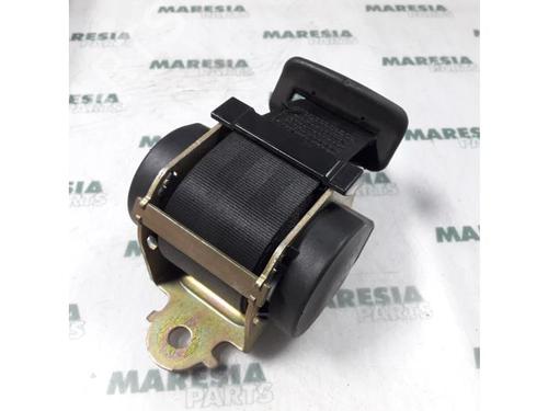 Used Rear center seatbelt PEUGEOT 607 (9D, 9U) 2.0 (136 hp) 31481118