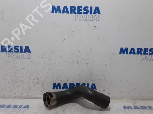 Used Pipe RENAULT CLIO IV Grandtour (KH_) 1.5 dCi 90 (KHN3, KHN4) (90 hp) 31494613