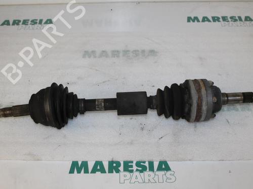 Used Left front driveshaft ALFA ROMEO 147 (937_) 1.6 16V T.SPARK ECO (937.AXA1A, 937.BXA1A) (105 hp) 31472614
