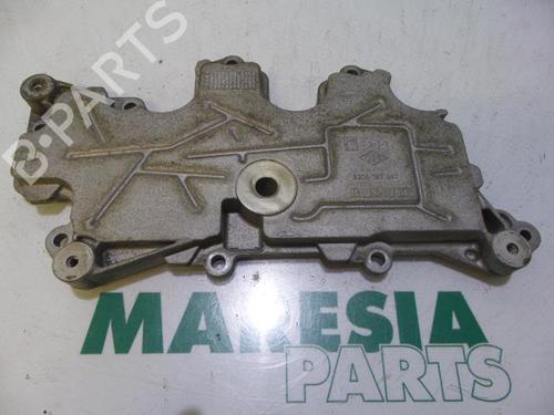 Used Valve cover RENAULT MEGANE III Grandtour (KZ0/1) 1.6 16V (KZ0U, KZ1B, KZ1U) (110 hp) 31491197